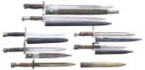 VARYING GROUP OF 7 VINTAGE MILITARY BAYONETS.