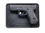 GLOCK 19 GEN 2 SEMI AUTO PISTOL.