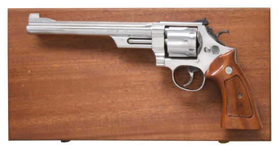 SMITH & WESSON MODEL 27-2 DA REVOLVER.