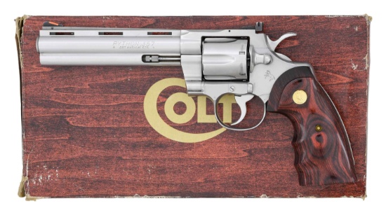 COLT STAINLESS PYTHON DA REVOLVER.