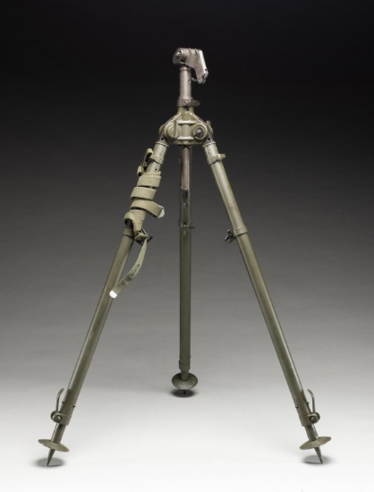 WEST GERMAN MG42 / MG3 ANTI-AIRCRAFT TRIPOD.