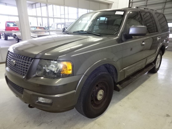2005 FORD EXPEDITION WAGON 4 DOOR 5.4 4WD AUTOMATIC