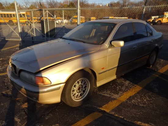 1998 BMW 528I SEDAN 4 DOOR 2WD AUTOMATIC