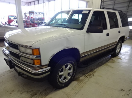 1998 CHEVROLET K1500 TAHOE WAGON 4 DOOR 5.7 4WD AUTOMATIC