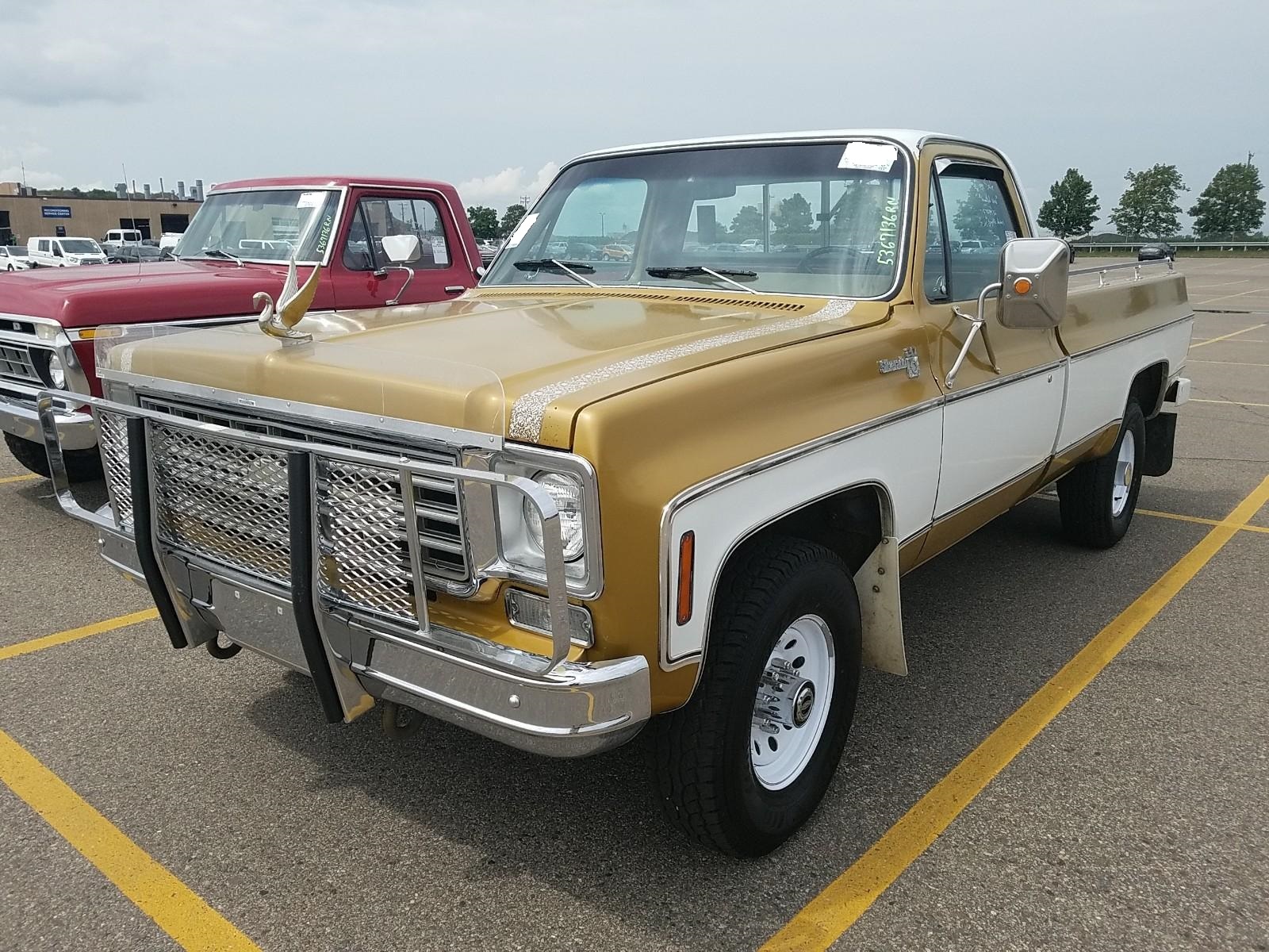1975 Chevy Truck 4x4