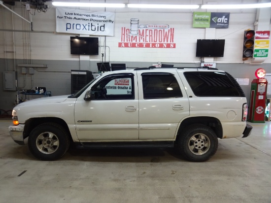 2001 CHEVROLET K1500 TAHOE WAGON 4 DOOR LT 8 5.3 4WD AUTOMATIC