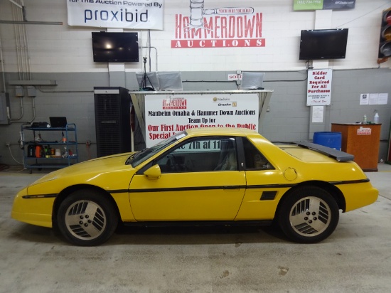 1984 PONTIAC FIERO COUPE SE 4 2.5 2WD MANUAL