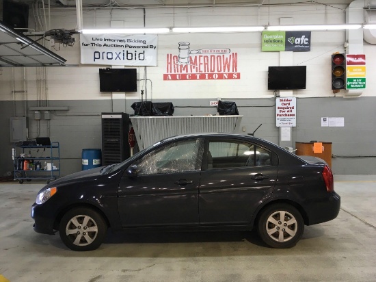 2010 HYUNDAI ACCENT GLS *SELLS NO RESERVE!*