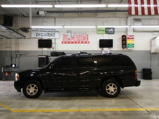 2004 GMC YUKON XL DENALI