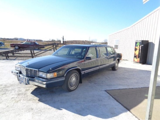 1992 CADILLAC COUPE DE VILLE LIMO