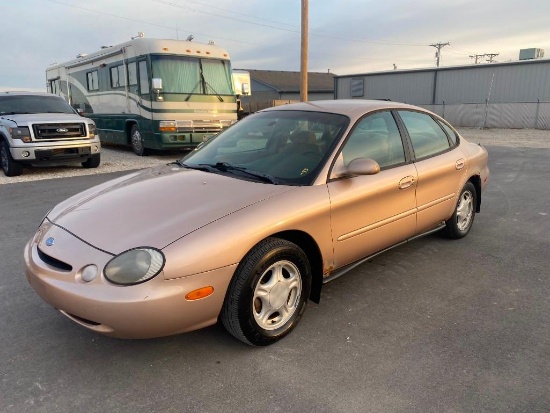 1996 FORD TAURUS GL