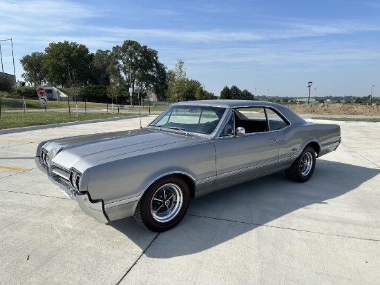 1966 OLDSMOBILE CUTLASS