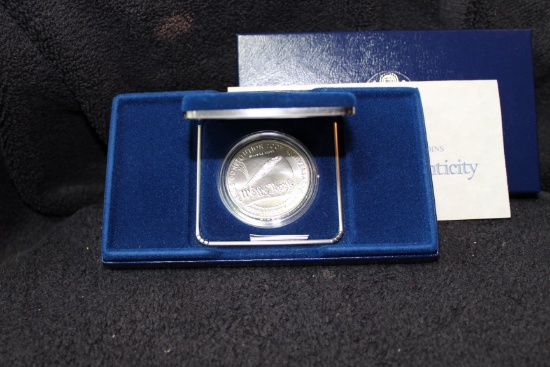 1987 Constitution Bicentennial Commemorative Silver Dollar UNC BOX & COA