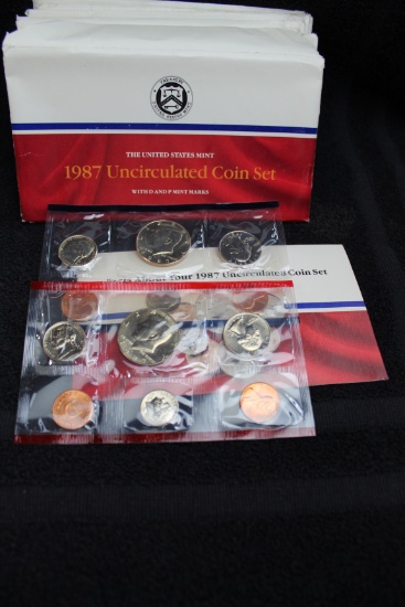 10 -- 1987 US Mint Sets