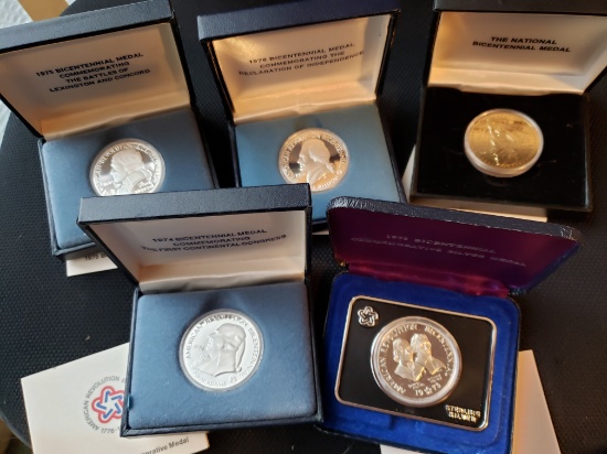Complete Set of 5 1973-1976 Bicentennial Commemorative Silver Medals  COA & Case