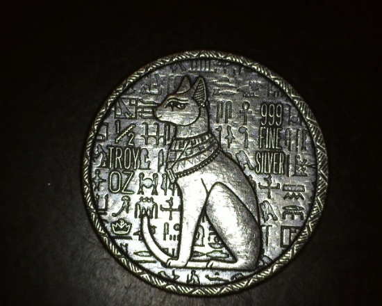1 - 1/2 oz .999 Silver Round -Old World Style Egyptian God Cat - Bastet