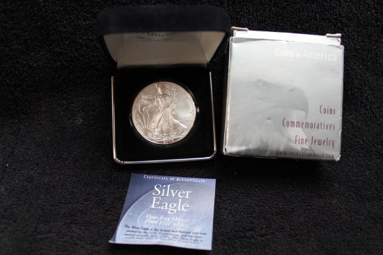 2005 1 oz. Silver American Eagle BU - Coins of America Box and Case