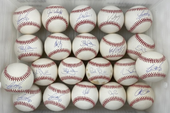 Lot of 21 Autographed/Signed Rawlings Official Major League Baseballs MLB Holograms