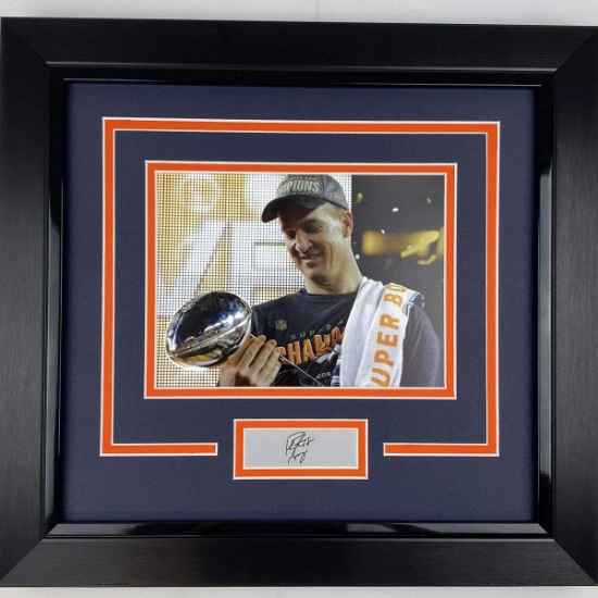 Framed Peyton Manning Facsimile Laser Engraved Signature Auto Denver Broncos 15x16 Football Photo