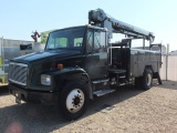 1998 FREIGHTLINER FL70 CAT 3126 DIESEL, 6 SPD MAN, 198K MILES, 33K16 GVW, AIR BRAKES, ALTEC 44' REAC