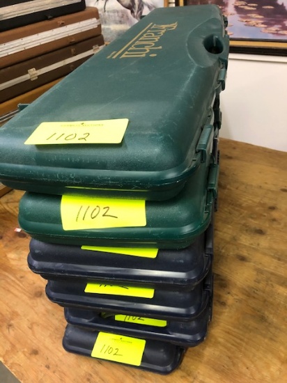 (5) BERETTA SHOTGUN HARD CASES, (2) FRANCHI GUN HARD CASES