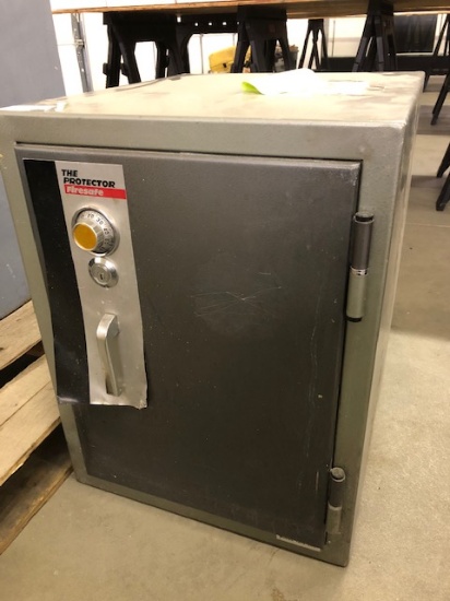 FIRE SAFE - OUTSIDE DIMENSIONS: 19" WIDE X 22" DEEP X 25" TALL