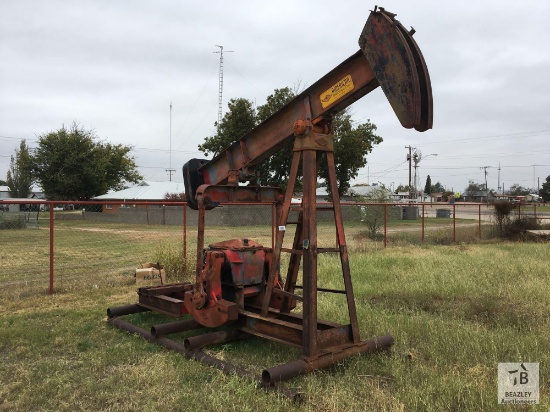 American D-40 Pumping Unit [Yard 2: Snyder, TX]