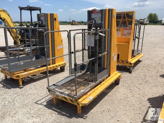 Bil-Jax XLT1571 Electric Personnel Lift