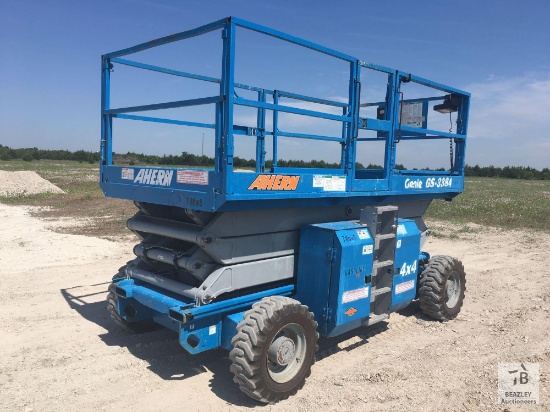 2008 Genie GS-3384 4x4 Rough Terrain Scissor Lift