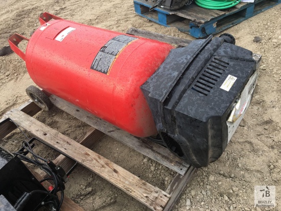 Huskey 26 Gal Upright Air Compressor (Inoperable)