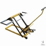 Unused LAWN MOWER LIFT [YARD 1]