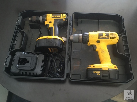 Lot of (2) Dewalt 18V Cordless Drills