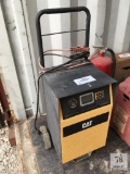 Caterpillar CBC40EW Battery Charge