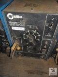 Miller Regency 250 CV-DC Commercial Grade Welder (Welder Only No Leads)