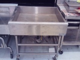Atlantic Foods Bars Ice Table With Drain Hose