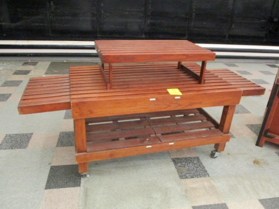 Wooden Roll Around Bread Merchandiser