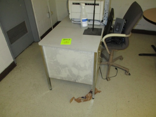 Desk & Chair