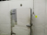 Aprox 15 X 13 Walkin Cooler