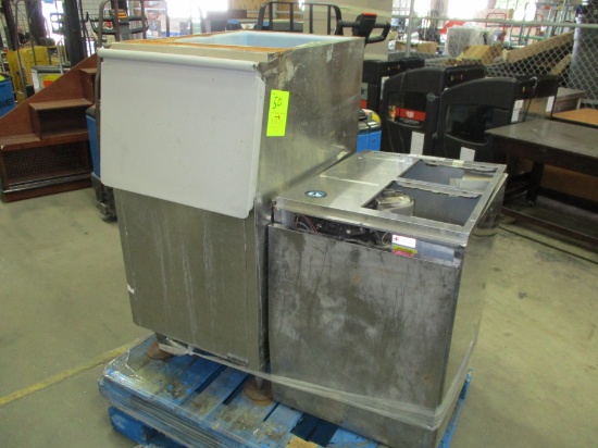 Hoshizaki Ice Maker with Bin