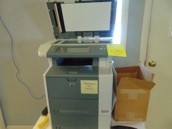 HP Printer And Table