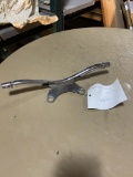 BRACKET-SIGNAL LAMP,FR