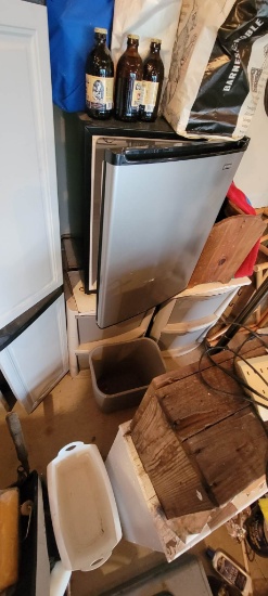 Mini Fridge