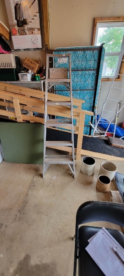 Aluminum Ladder