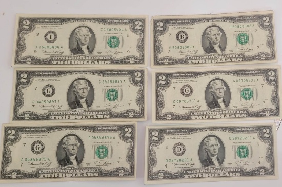 2 Dollar Bills