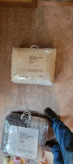 Reversable Down Alternative Comforter Set