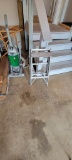 Aluminum Step Ladder