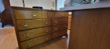 Dresser With Mirror
