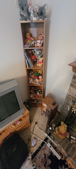 Shelf & All Winnie The Pooh Items