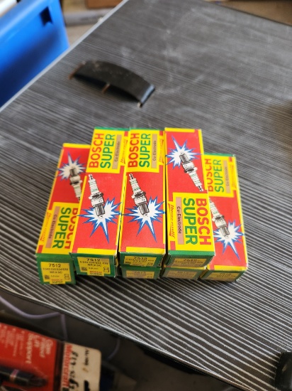 Bosch Spark Plugs
