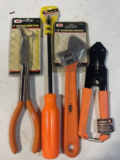 Assorted Iit Tool Set